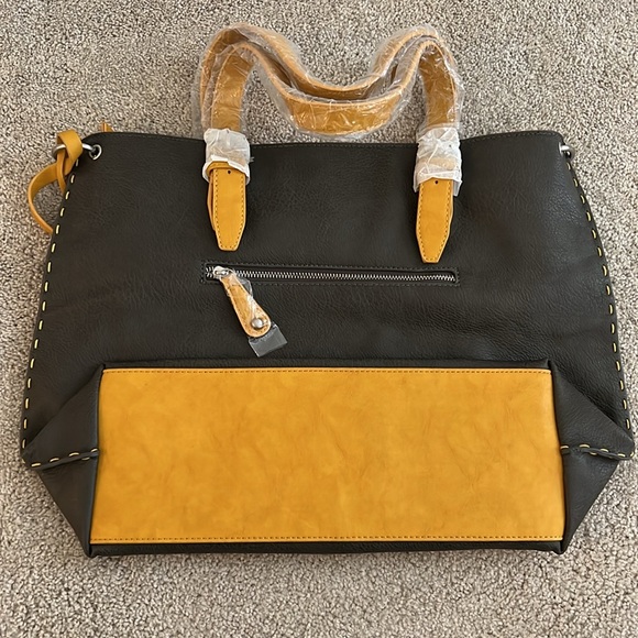 Shiraleah Chicago Tote Iron - Picture 7 of 10